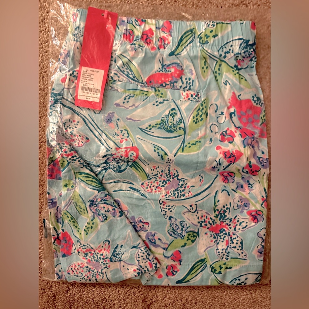 Lilly Pulitzer ocean view shorts